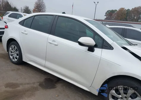 2020 Toyota Corolla Le z USA, uszkodzony, nr VIN 5YFEPRAE7LP036987
